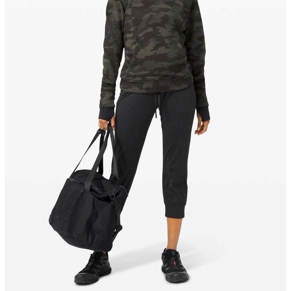 Lululemon Ready To Rulu Jogger Crop Black 14 High Rise Soft Athleisure Active